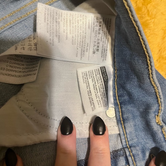 Levis skinny jeans - Picture 3 of 3